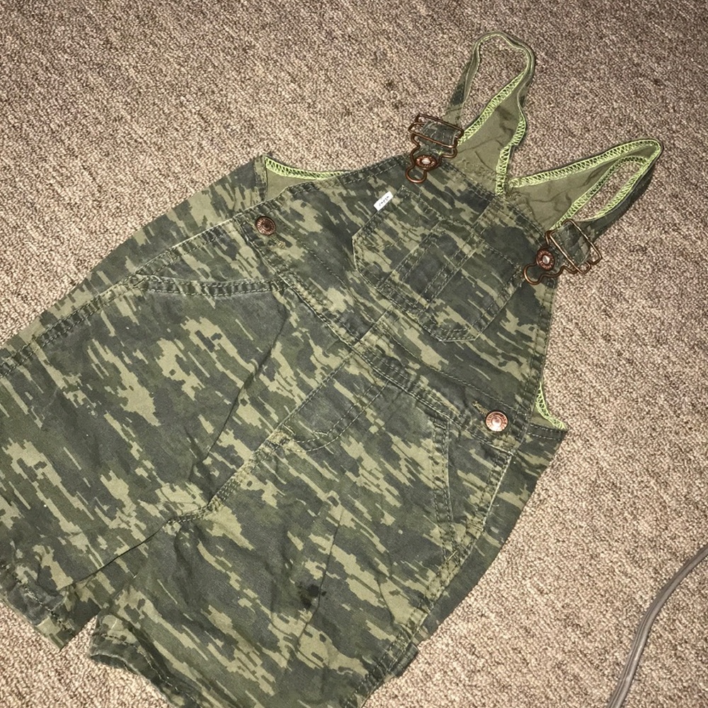 SOLD!! LEVI OVERALLS FOR TODDLER BOYS